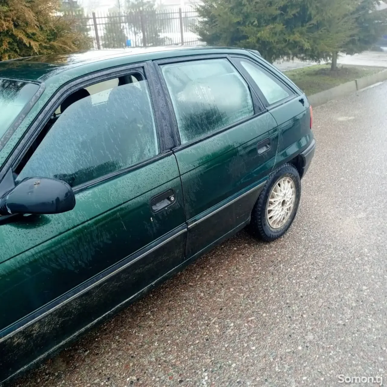 Opel Astra F 1996 · 1.6 MT