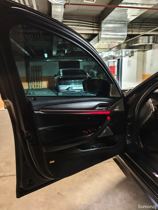 BMW 5 series 2017 · 2.0 AT