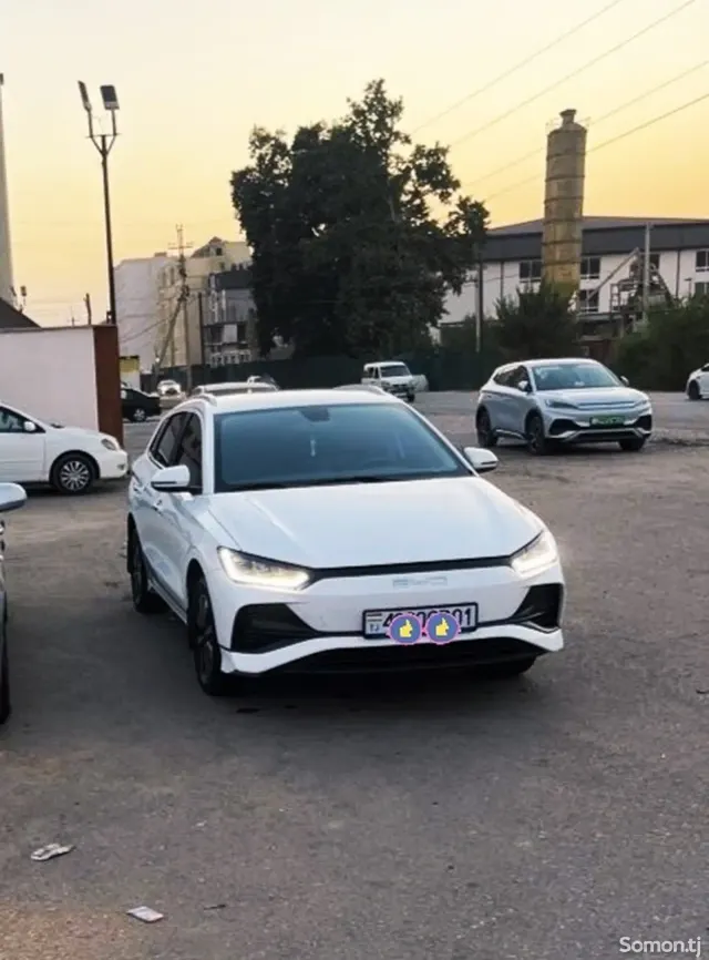 BYD E2 2024 · AT