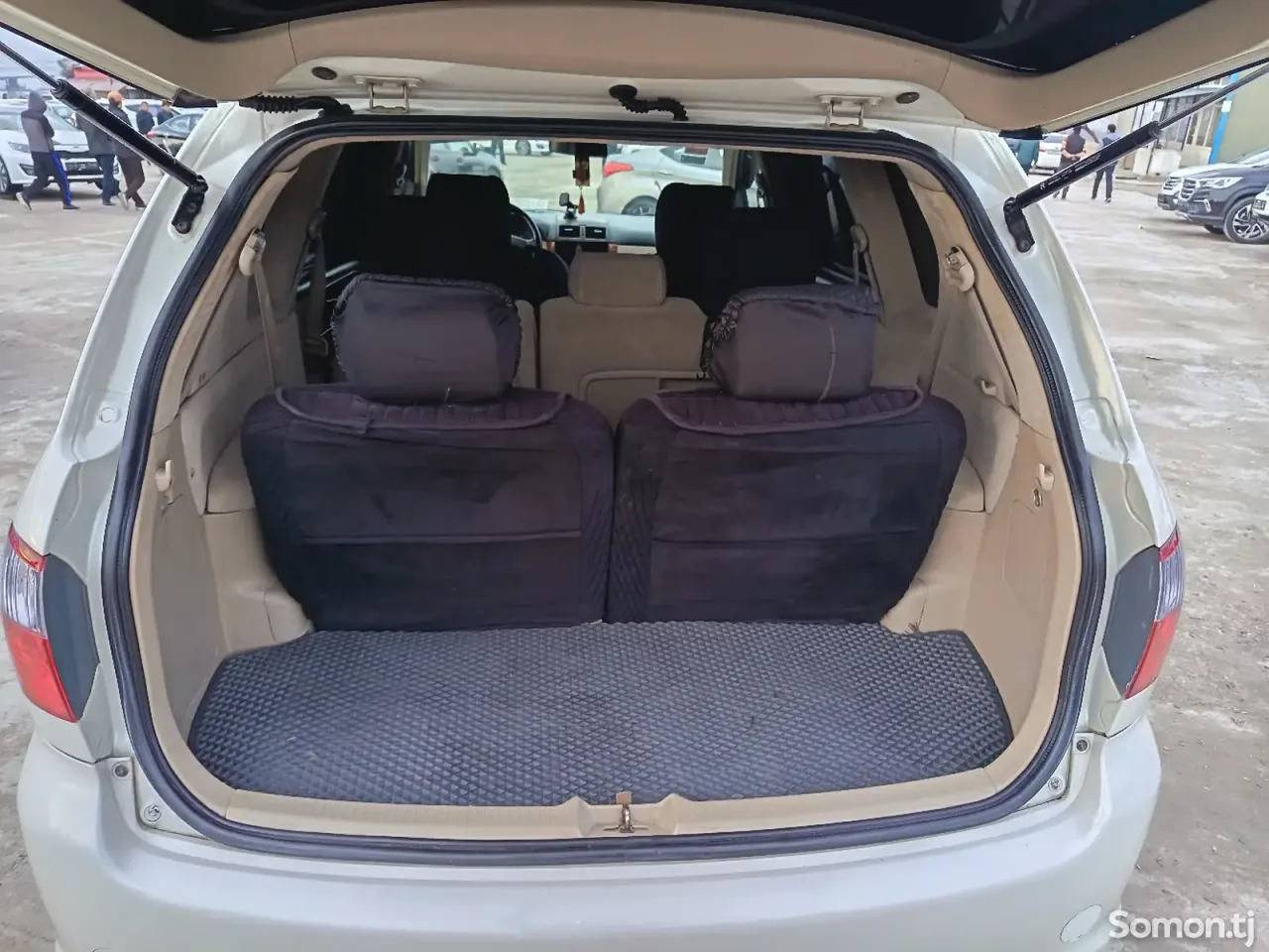 Toyota Ipsum 2006 · 2.4 AT