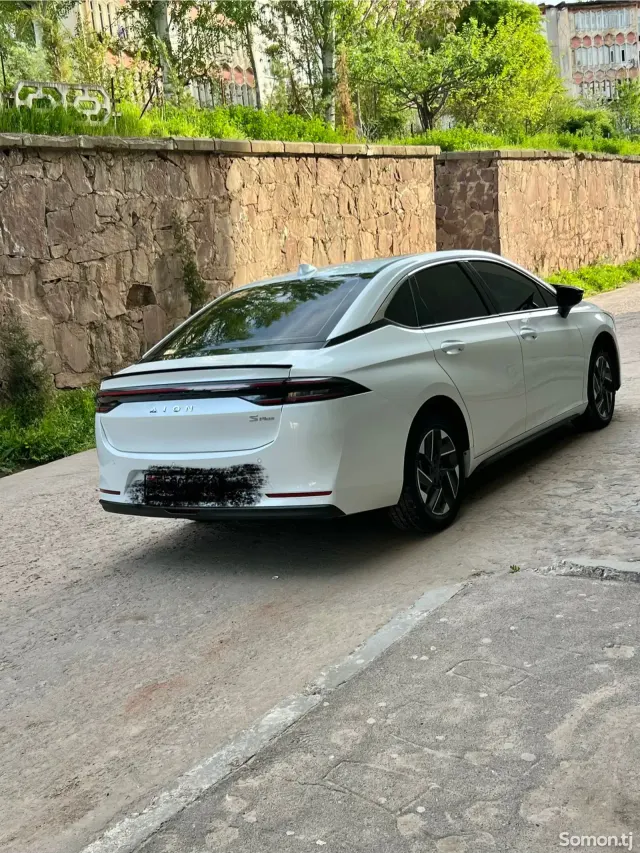 GAC Aion S Plus 2025 · 3.0 AMT