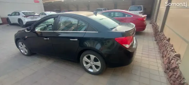 Chevrolet Cruze 2009 · 1.6 AT
