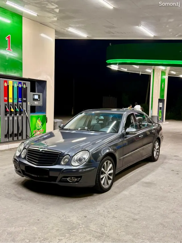 Mercedes-Benz E class 2008 · 3.5 AT