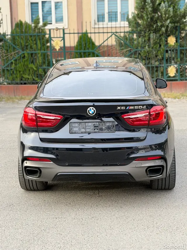 BMW X6 2017 · 5.0 AT