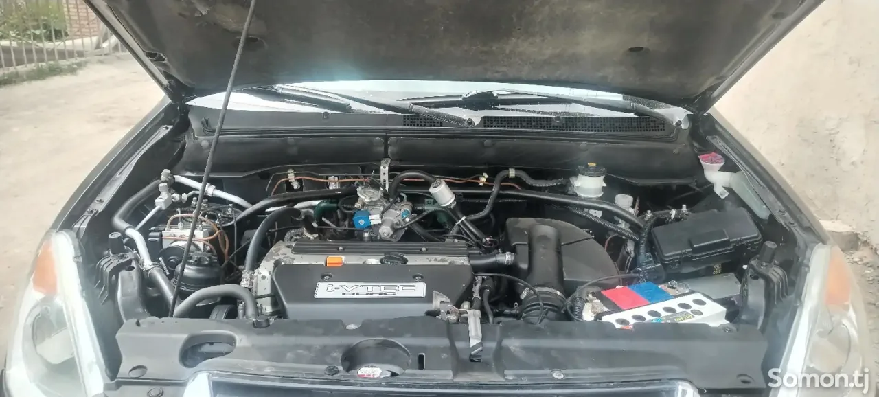 Honda CR-V 2006 · 2.0 MT