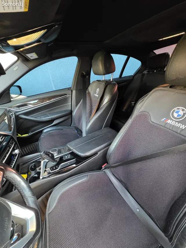 BMW 5 series 2019 · 2.0 AT