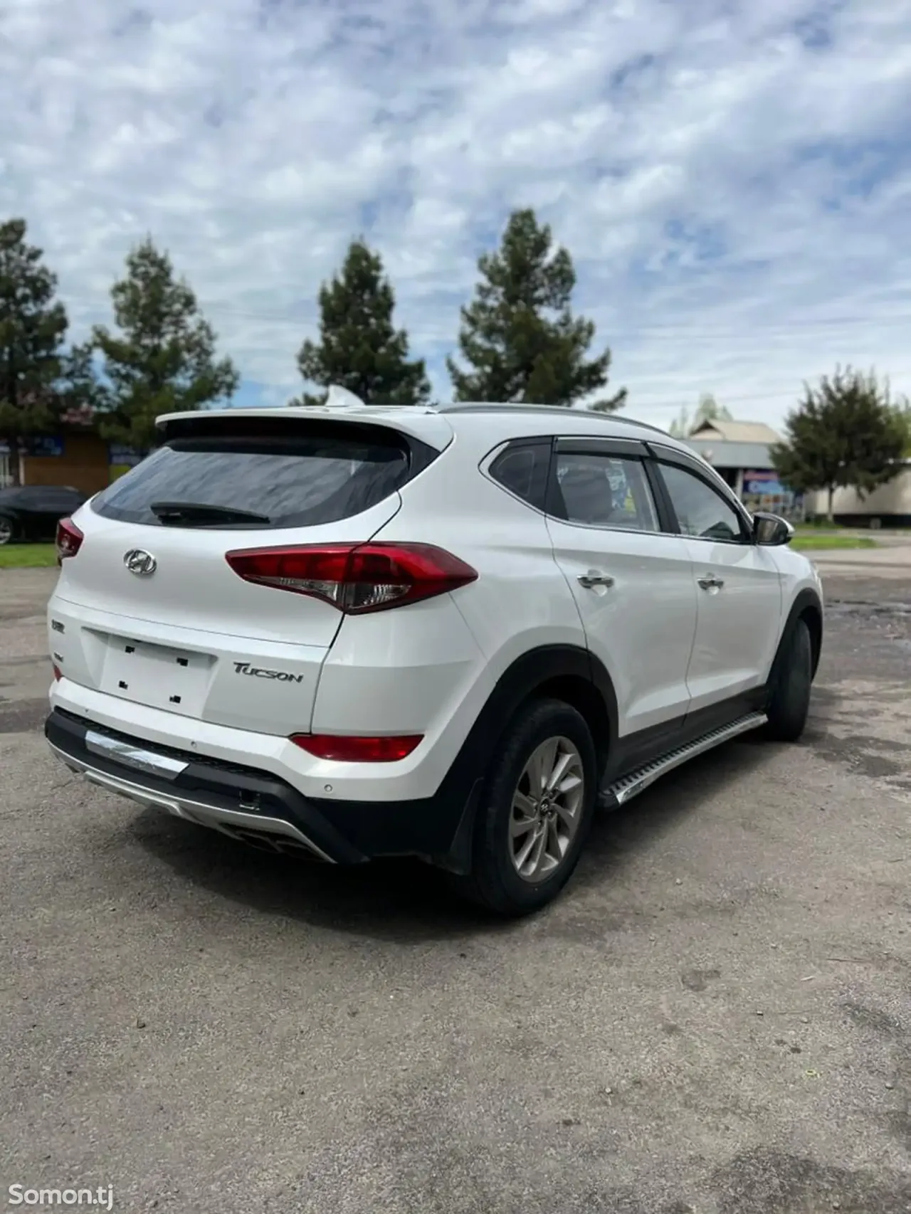 Hyundai Tucson 2016 · 1.6 AT