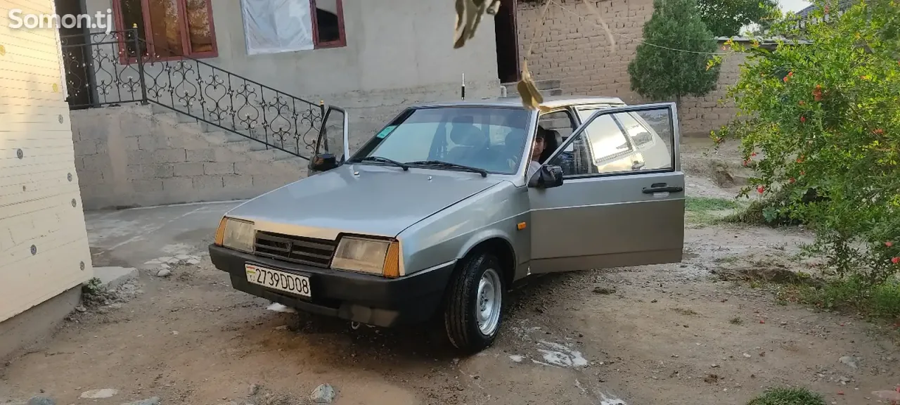 Lada (ВАЗ) 2109 1998 · 1.7 MT