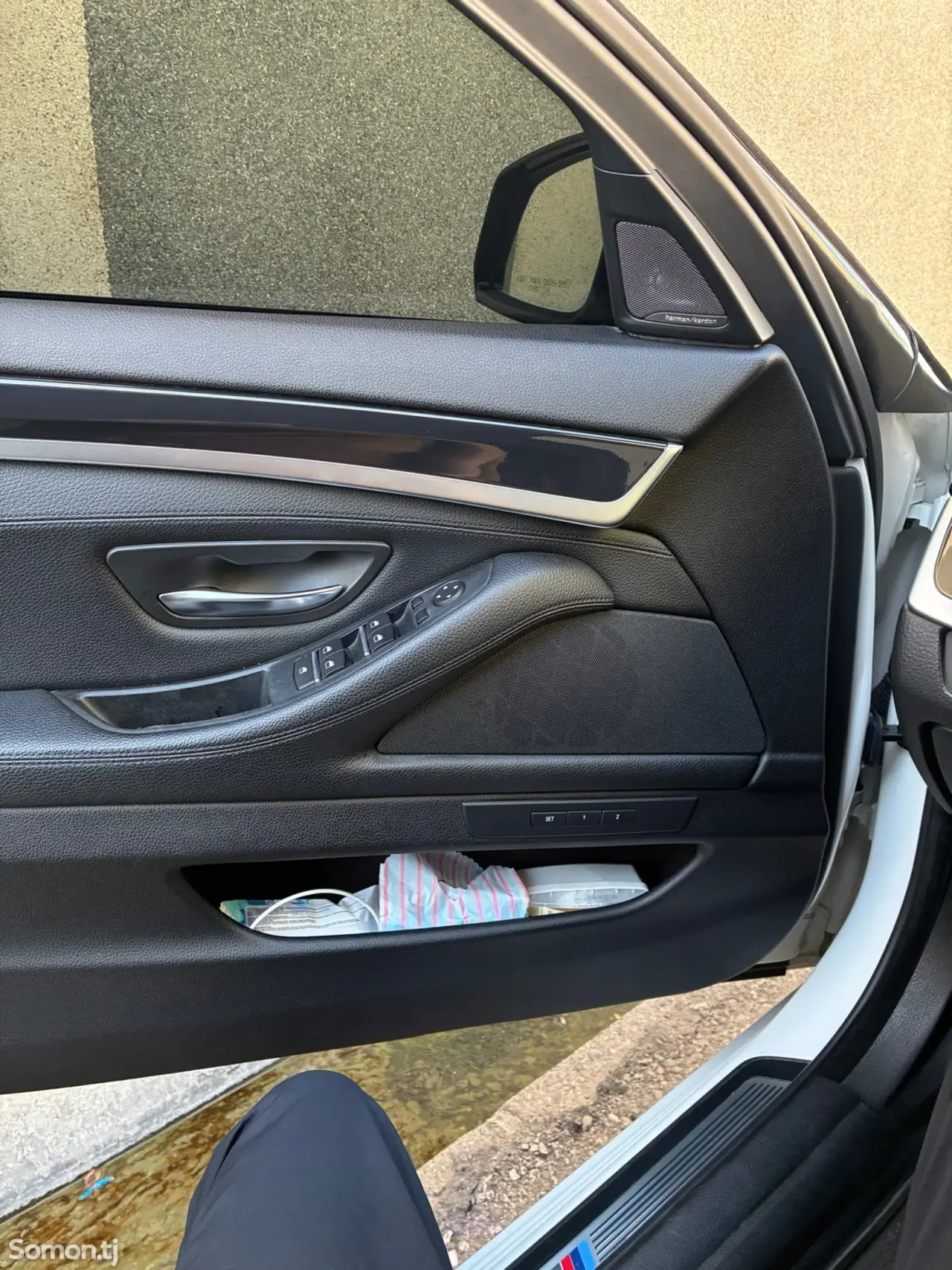 BMW 5 series 2016 · 3.0 AT