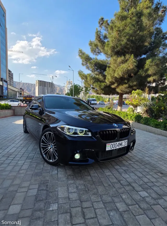 BMW 5 series 2016 · 2.0 AT