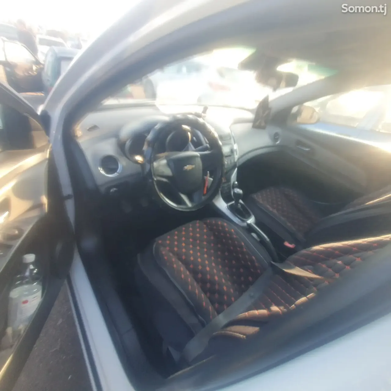 Chevrolet Cruze 2014 · 1.8 MT