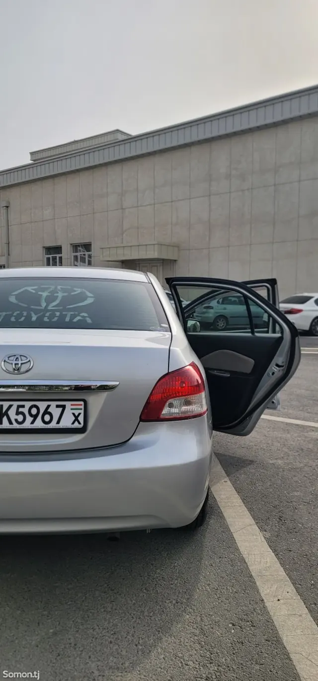 Toyota Belta 2007 · 1.3 AT