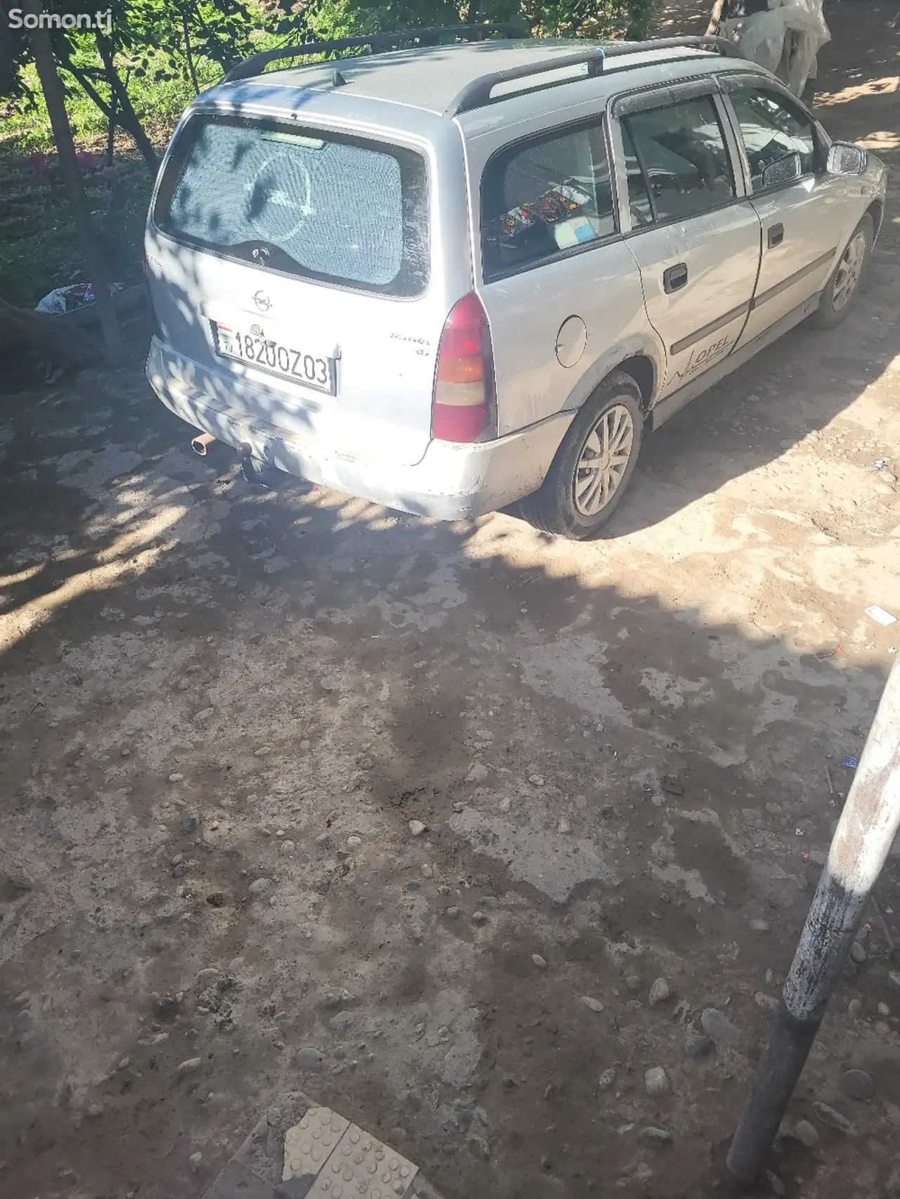 Opel Astra G 1999 · 1.6 MT
