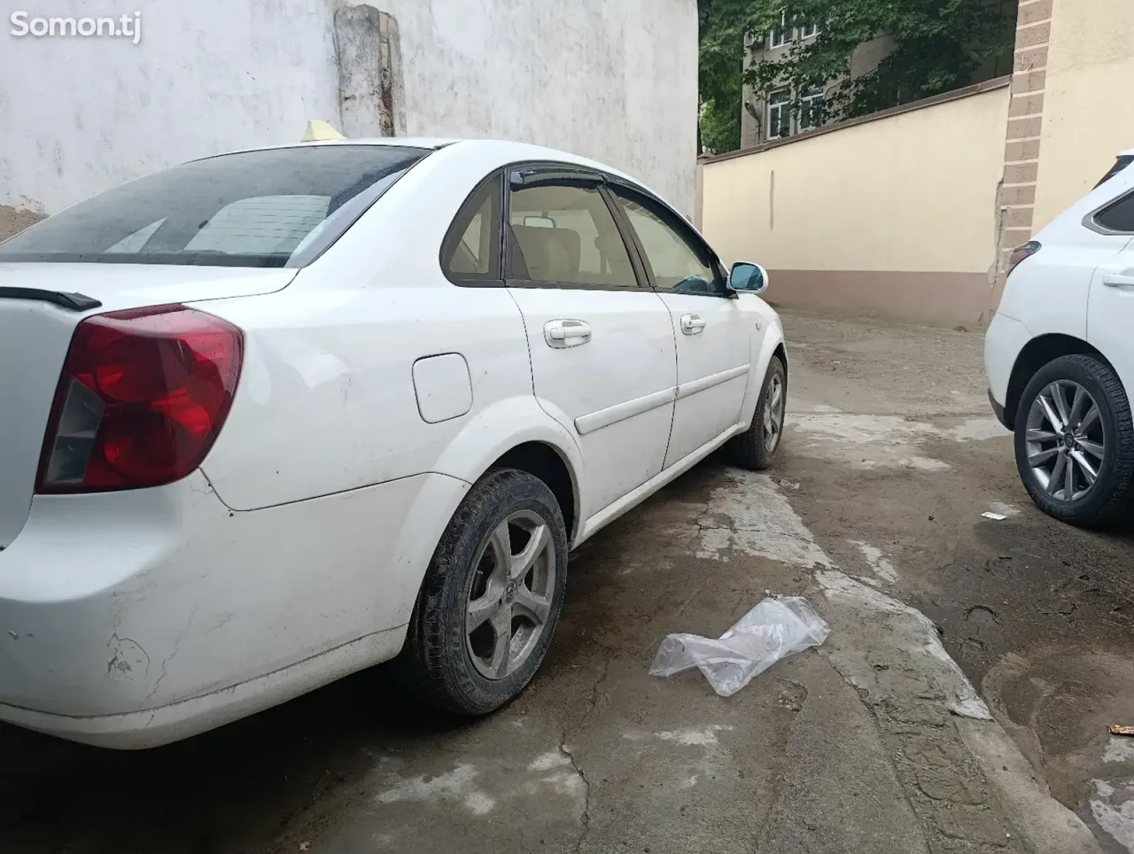 Chevrolet Lacetti 2005 · 1.6 AT