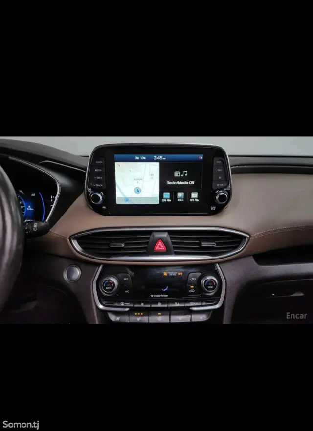 Hyundai Santa Fe 2018 · 2.2 AT