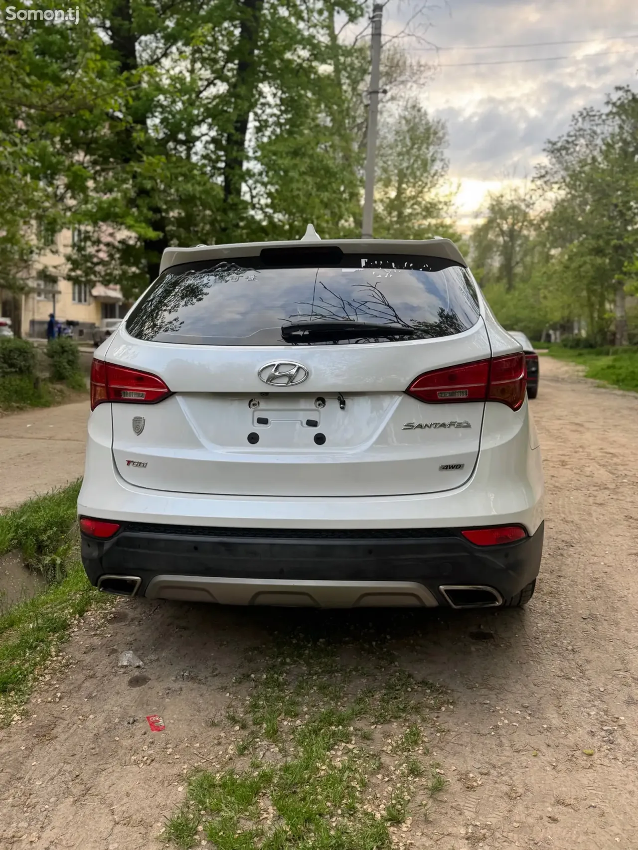 Hyundai Santa Fe 2016 · 2.4 AT