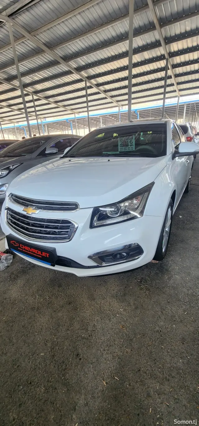 Chevrolet Cruze 2015 · 1.8 AT