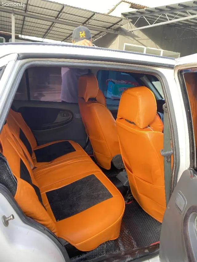 Daewoo Nexia 1996 · 1.6 MT