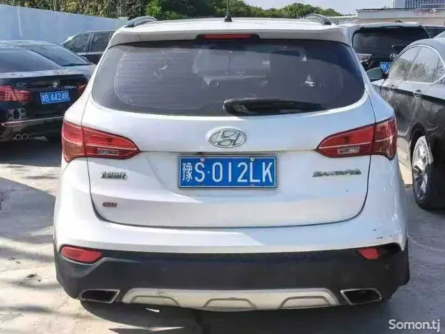 Hyundai Santa Fe 2014 · 2.4 AT