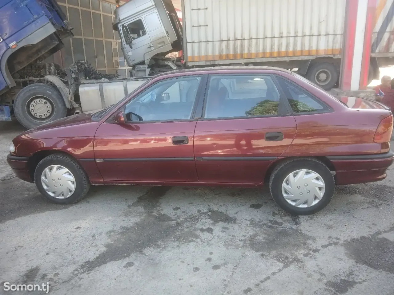 Opel Astra F 1996 · 1.6 MT