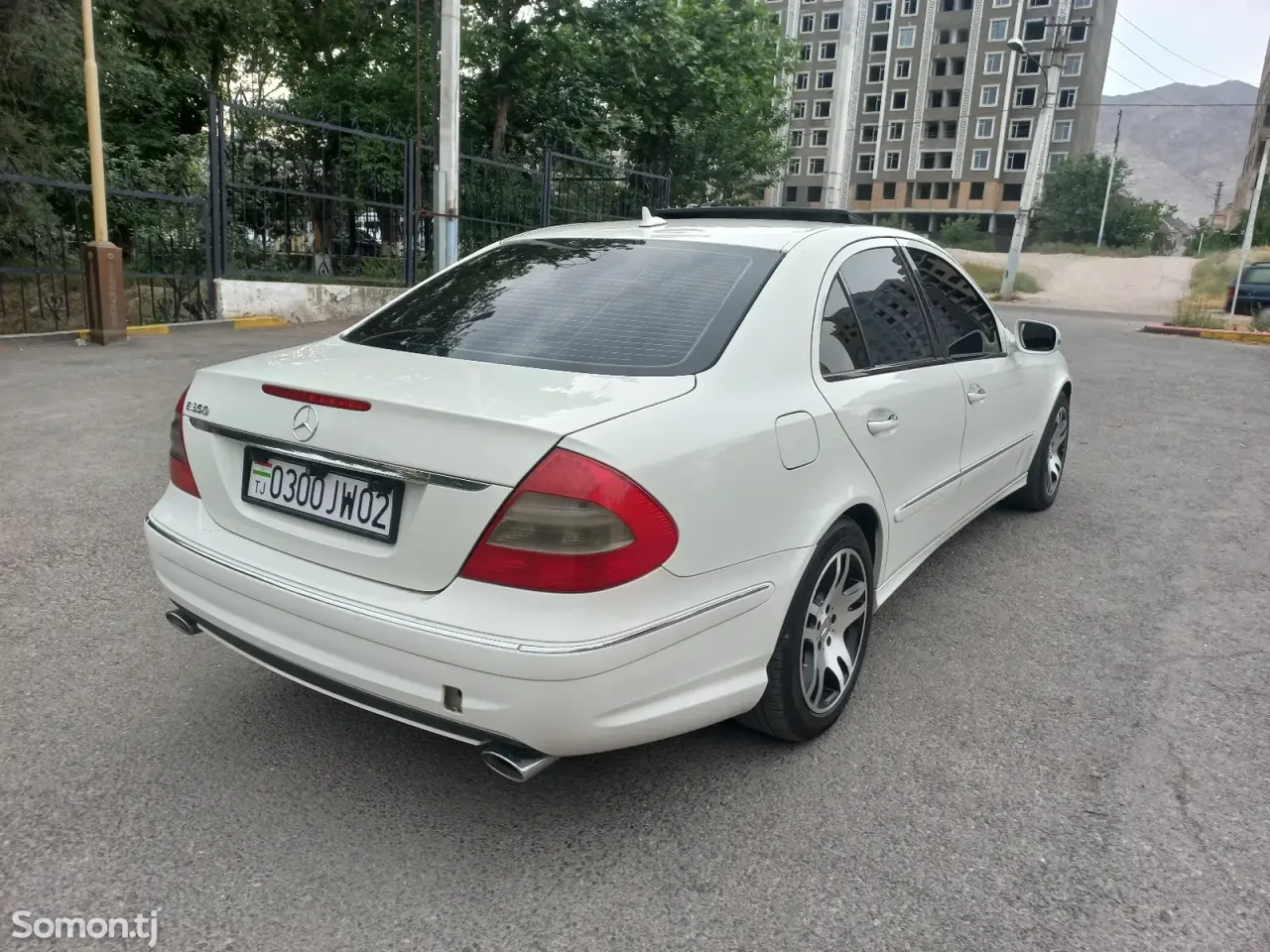 Mercedes-Benz E class 2008 · 3.5 AT