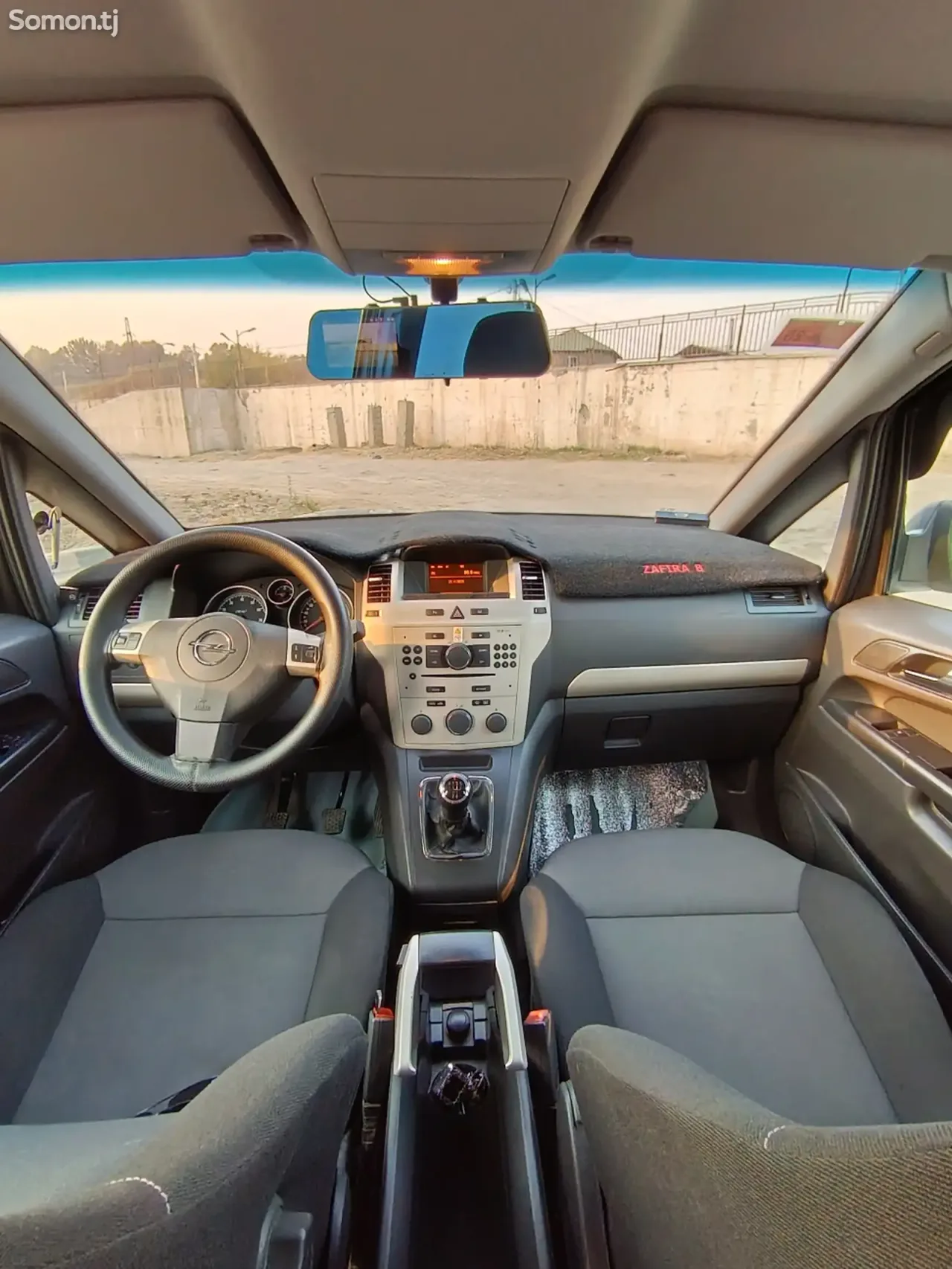 Opel Zafira 2008 · 1.8 MT