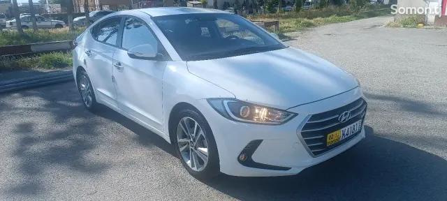 Hyundai Avante 2017 · 1.6 AT