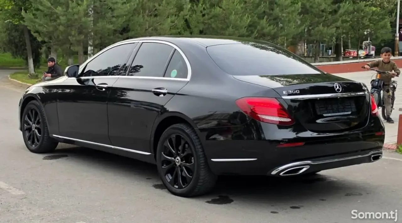 Mercedes-Benz CE class 2019 · 2.0 AT