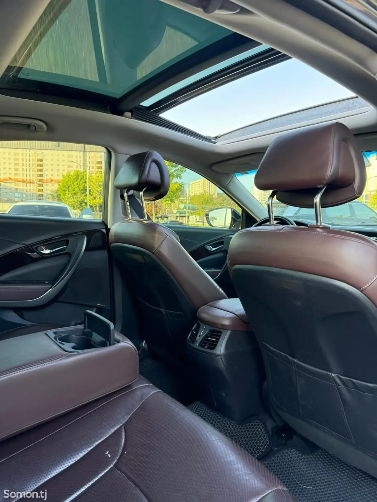 Hyundai Aslan 2014 · 3.0 AT