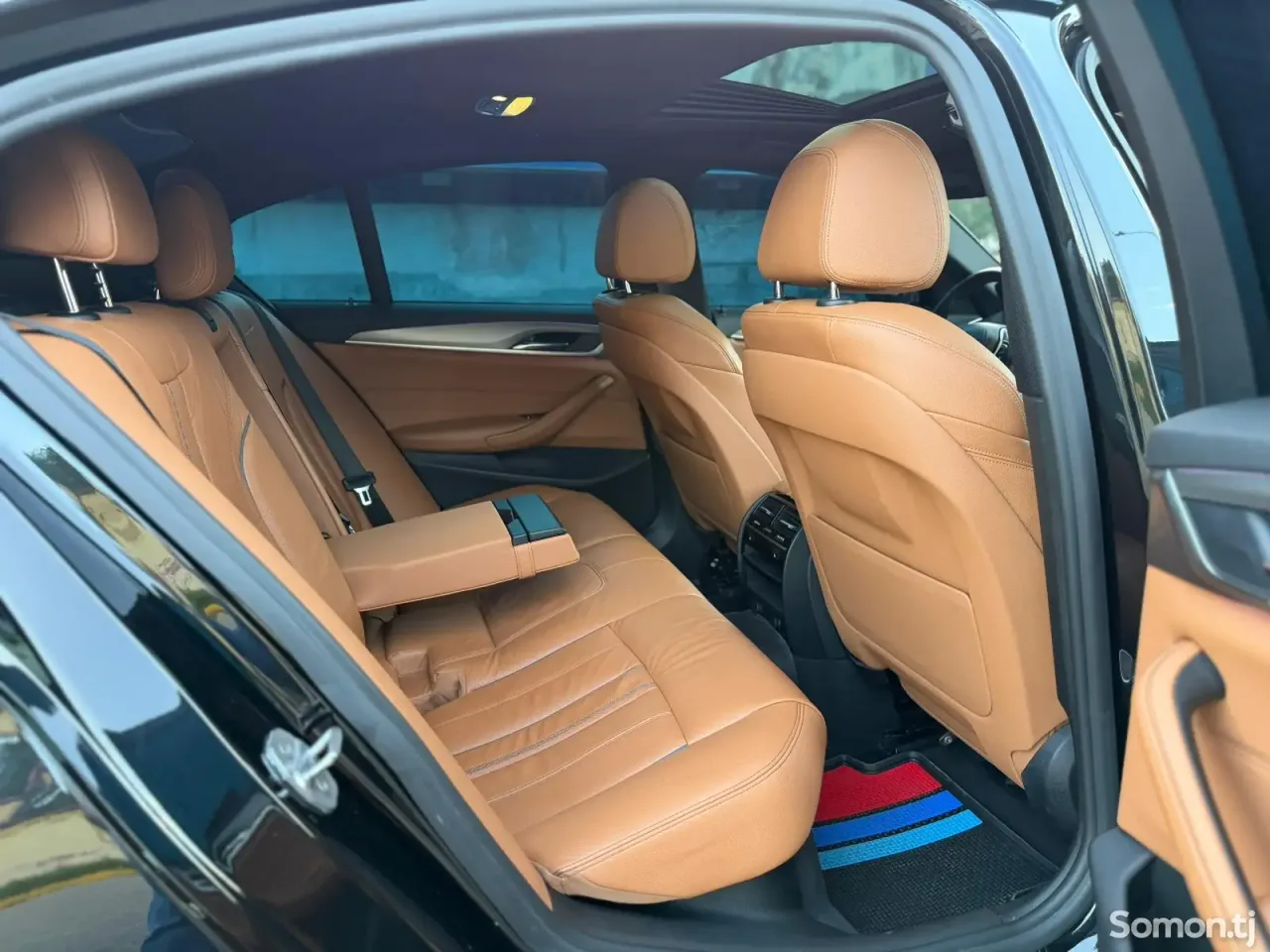 BMW 5 series 2017 · 2.0 AT