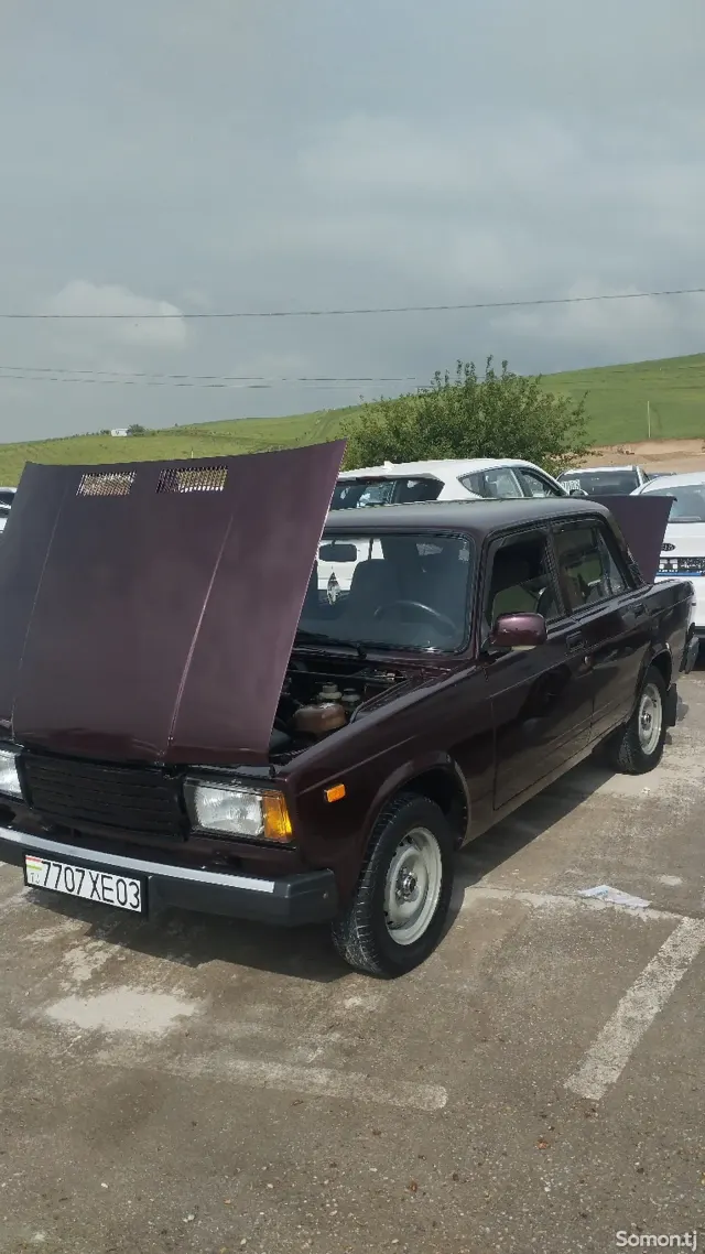 Lada (ВАЗ) 2107 2008 · 1.7 MT
