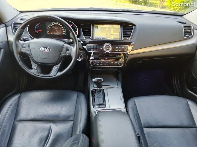 Kia K7 2014 · 2.4 AT