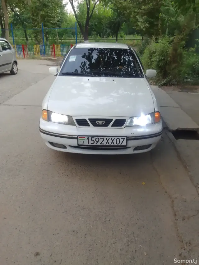 Daewoo Nexia 1996 · 1.6 MT