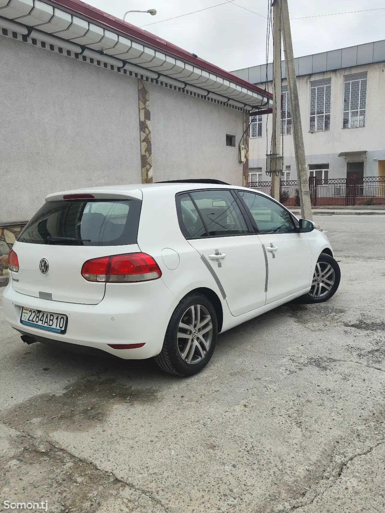 Volkswagen Golf 2011 · 2.0 AT