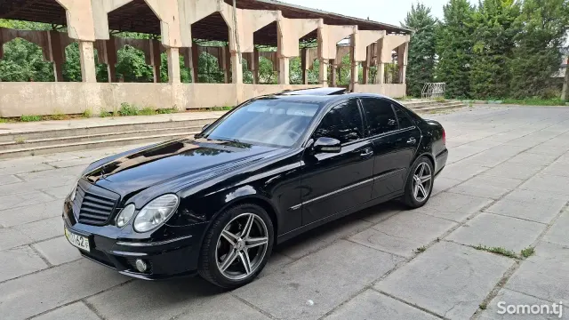 Mercedes-Benz E class 2009 · 3.5 AT