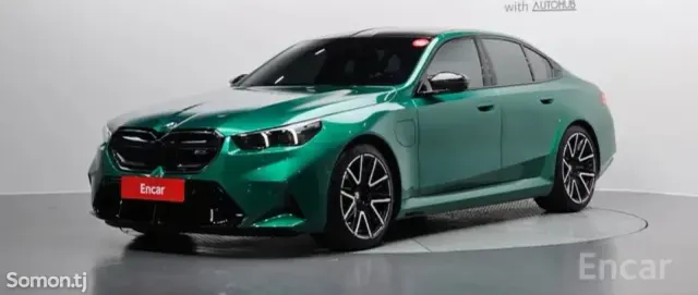 BMW M5 2025 · 4.4 AT