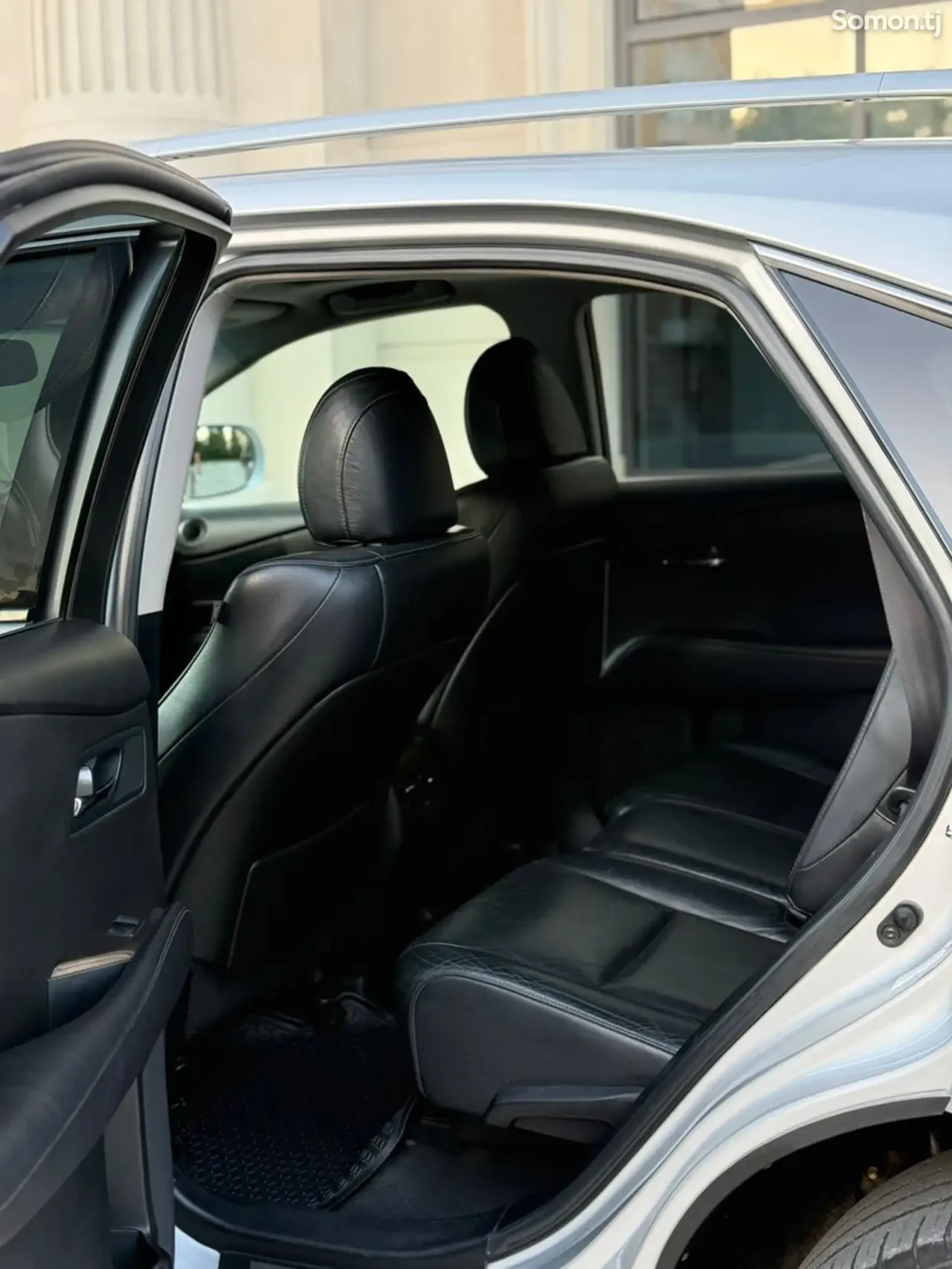 Lexus RX series 2013 · 3.5 AT
