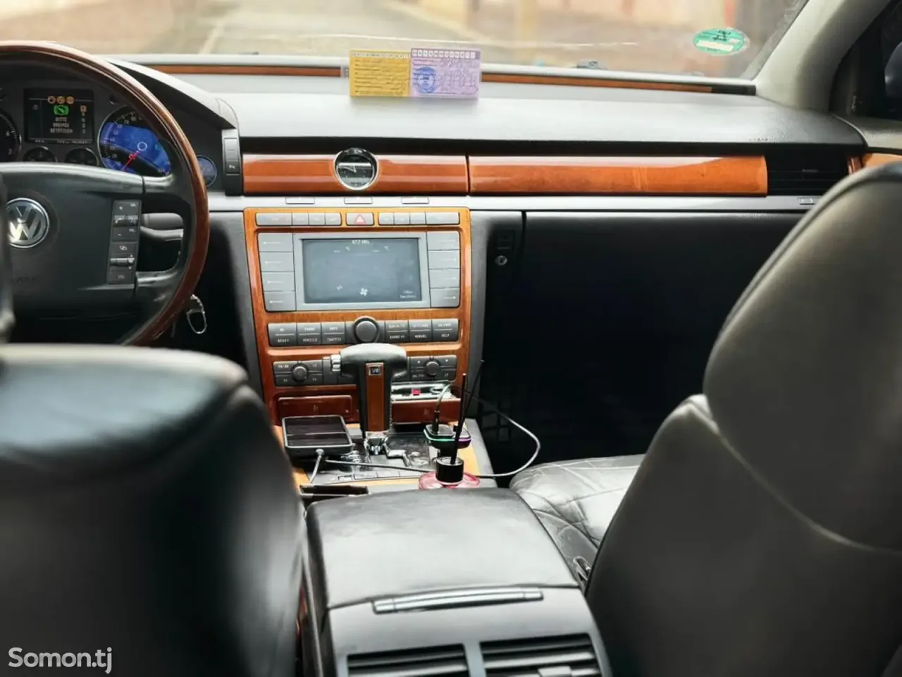 Volkswagen Phaeton 2003 · 3.2 AT