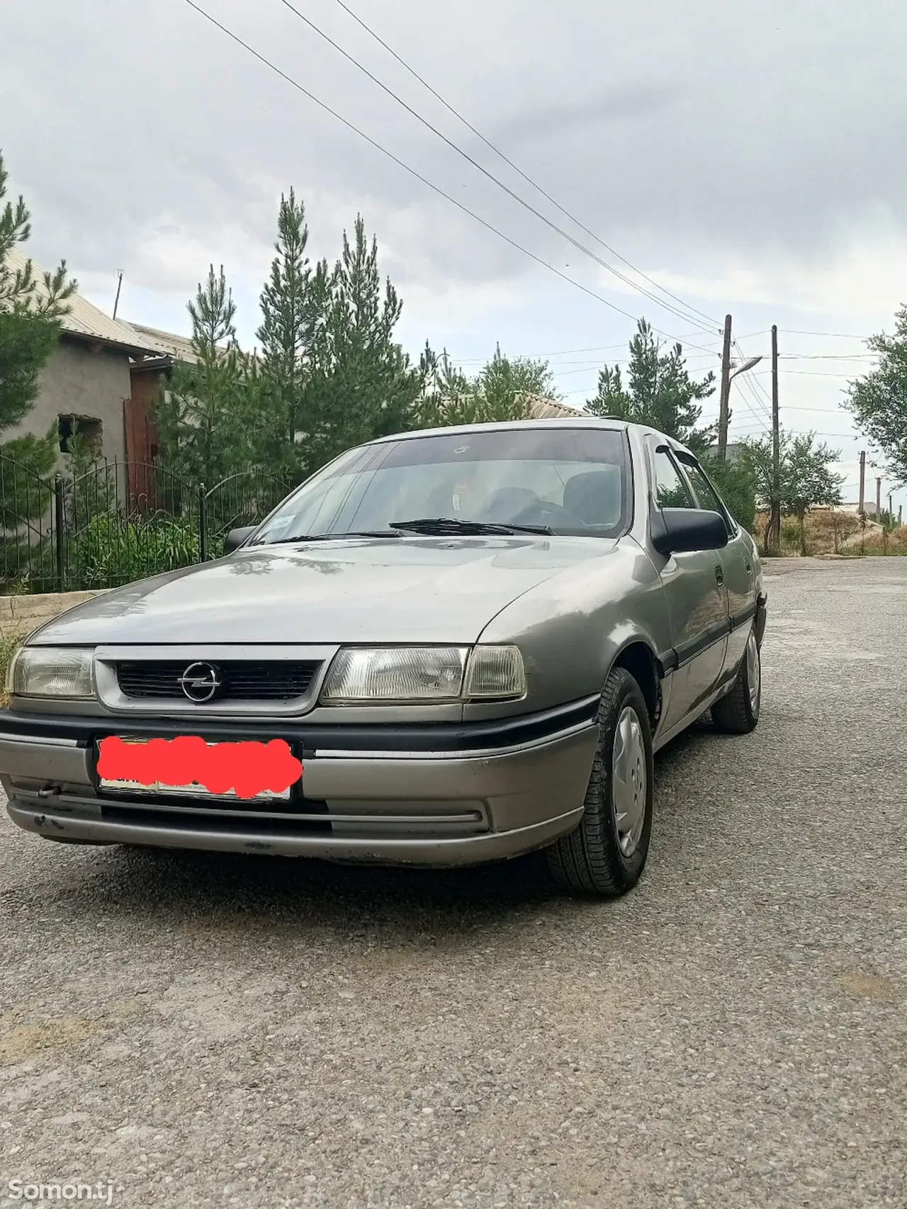 Opel Vectra A 1995 · 1.6 MT
