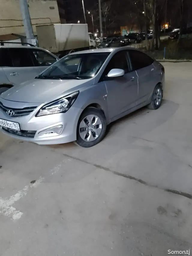 Hyundai Solaris 2016 · 1.6 MT