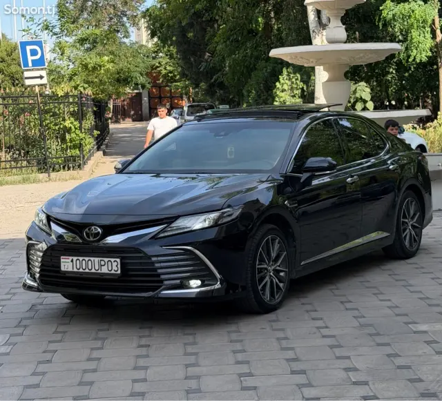 Toyota Camry 2024 · 2.5 AT
