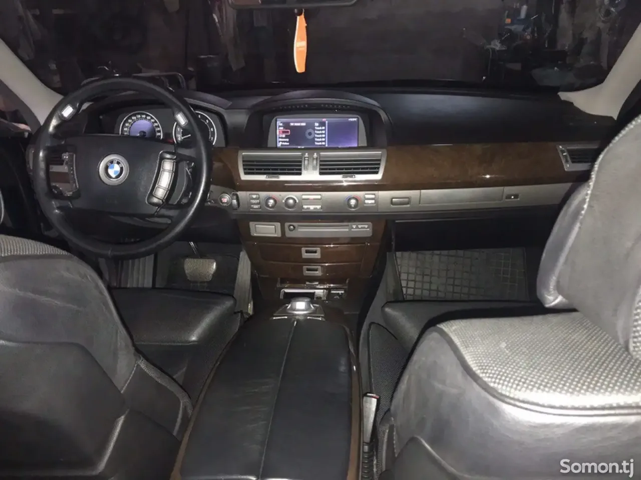 BMW 7 series 2006 · 6.0 AT