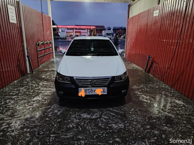 Lifan Cebrium 2011 · 1.6 MT