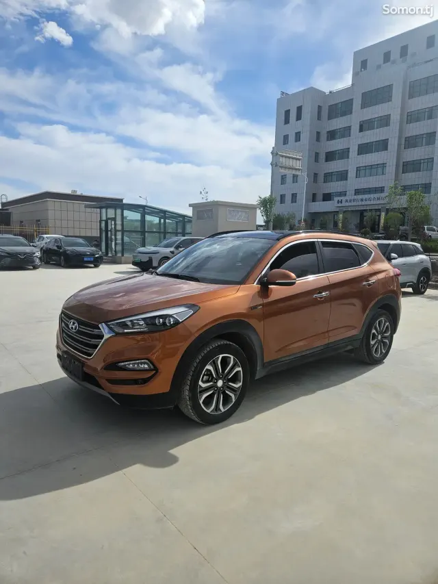 Hyundai Tucson 2016 · 1.6 AT