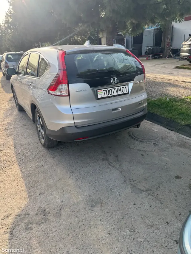 Honda CR-V 2012 · 2.4 AT