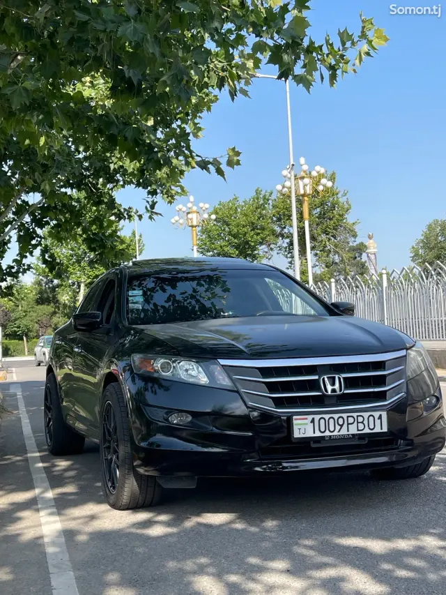 Honda Crosstour 2010 · 3.5 AT