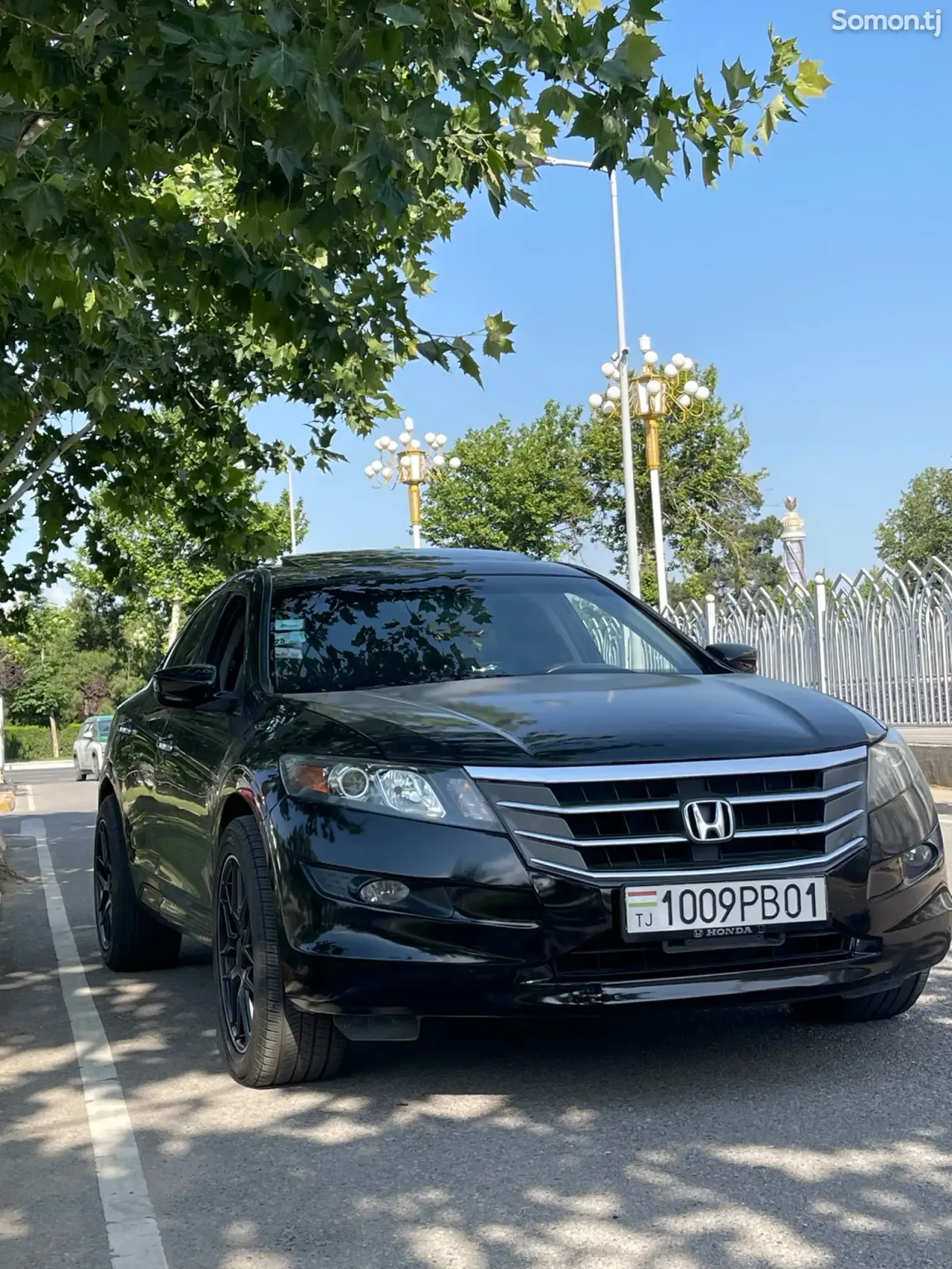 Honda Crosstour 2010 · 3.5 AT