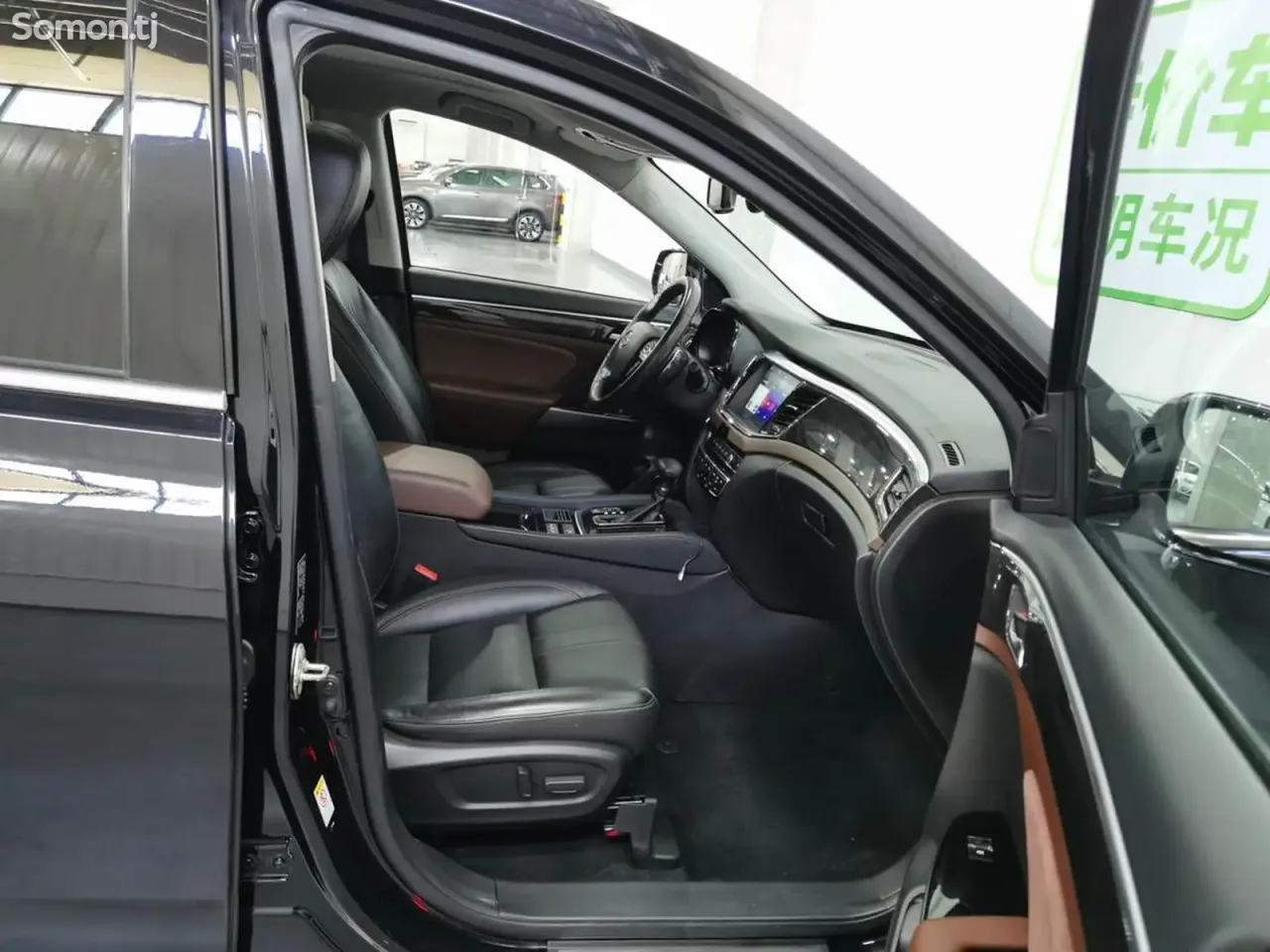 GAC Trumpchi GS8 2017 · 2.0 AT