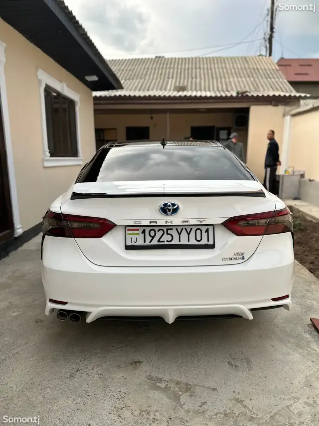 Toyota Camry 2019 · 2.5 AT