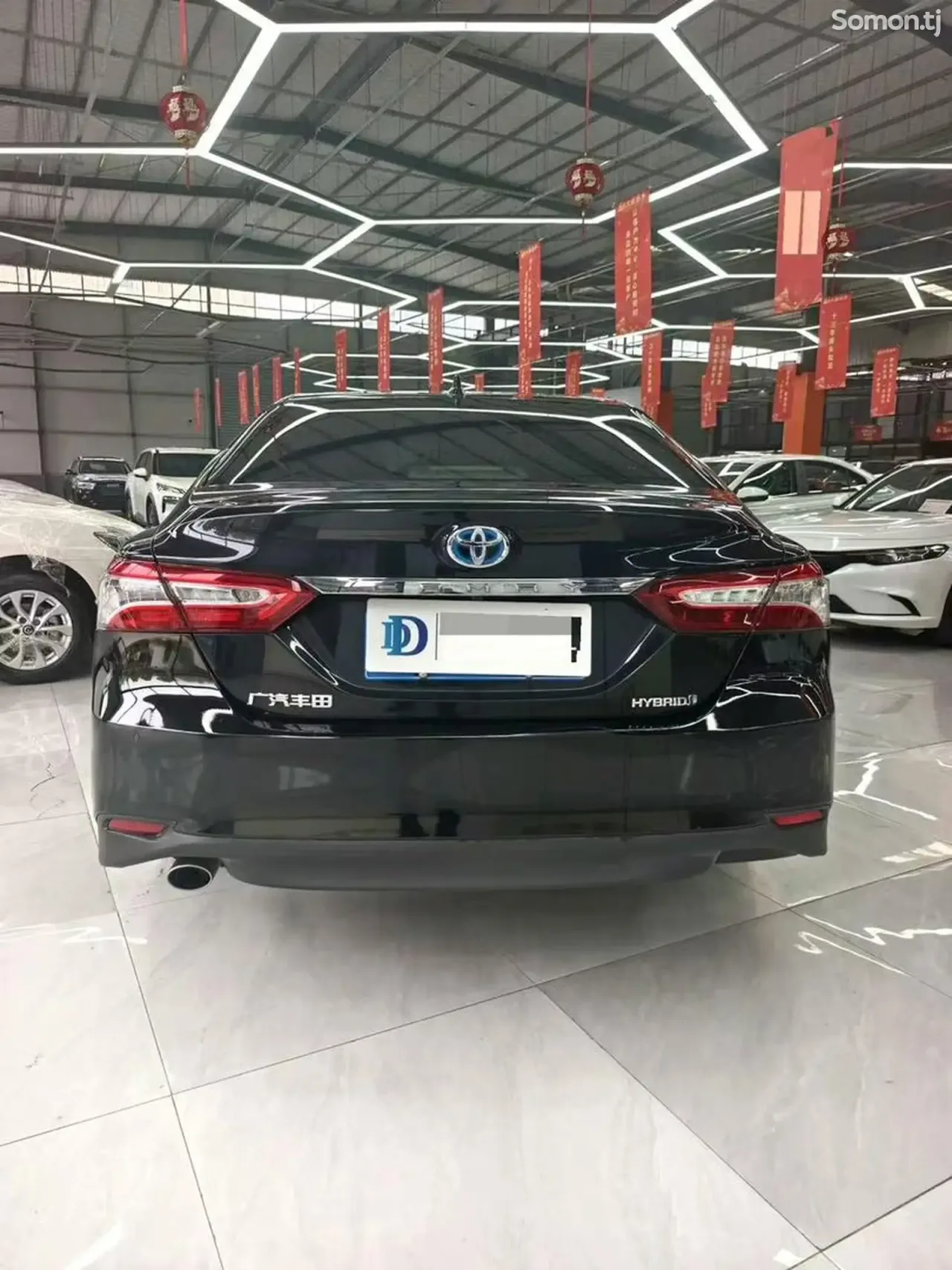 Toyota Camry 2023 · 2.5 AT